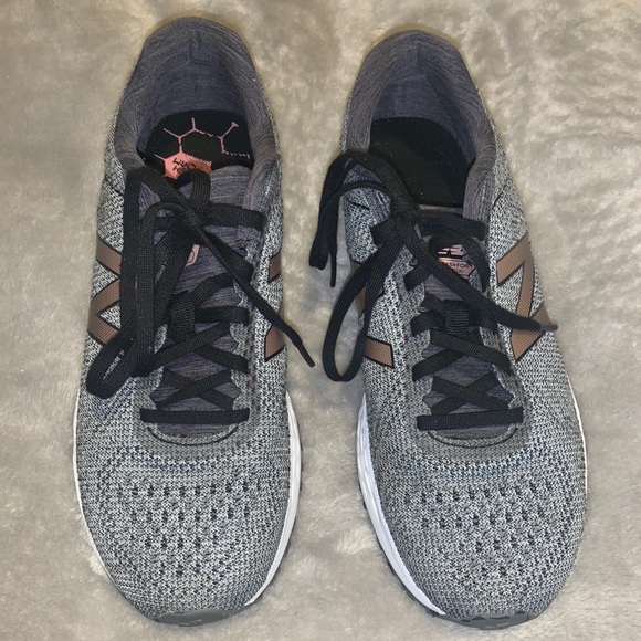 New Balance Sneakers - Picture 2 of 4